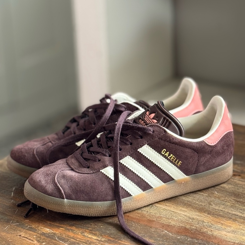 Adidas Originals Gazelle Shadow Brown with White Stripes